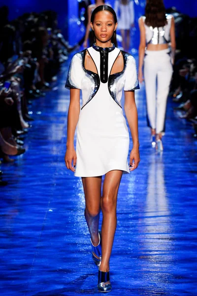 Look 31